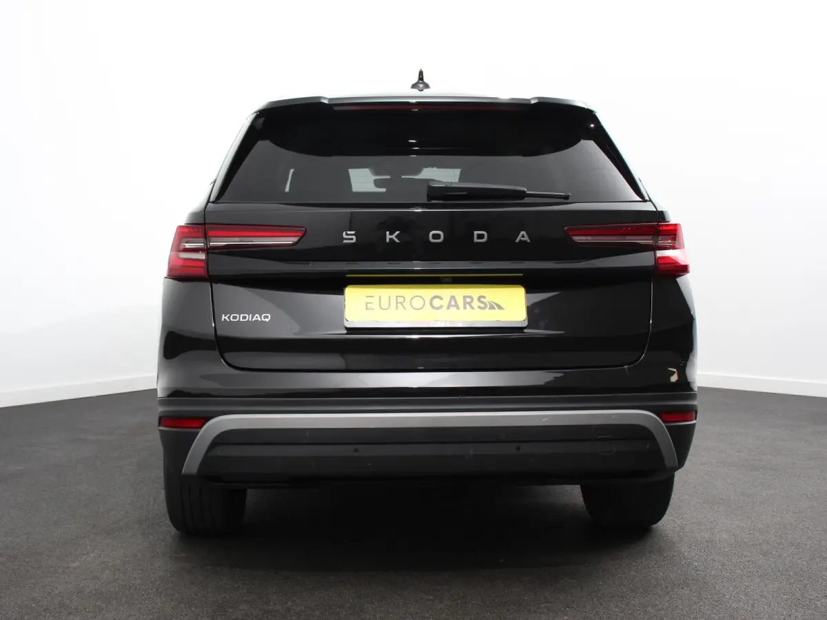 1.5 TSI Automaat Selection 7p. Navigatie Apple Carplay Android Auto Parkeersensor achter Stoel- en stuurverwarming Ledverlichting