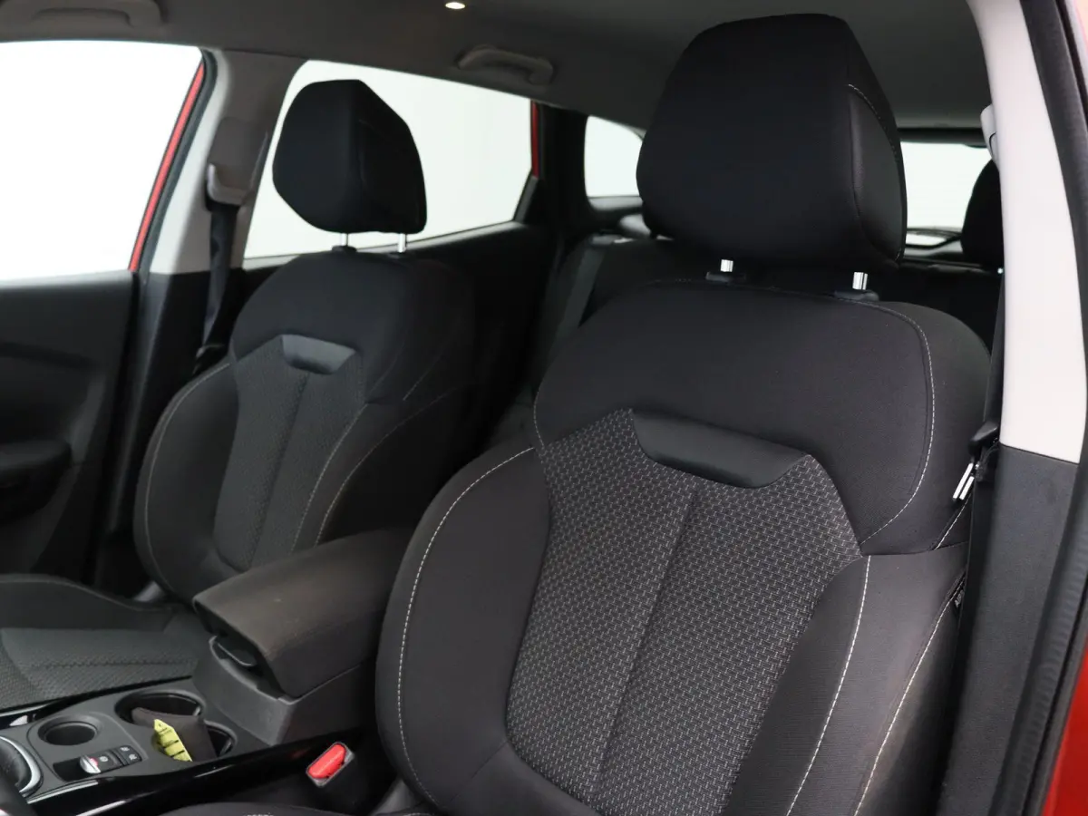 1.3 TCe Equilibre | Dealer onderhouden | Trekhaak 1500kg geremd | Apple Carplay & Android Auto |