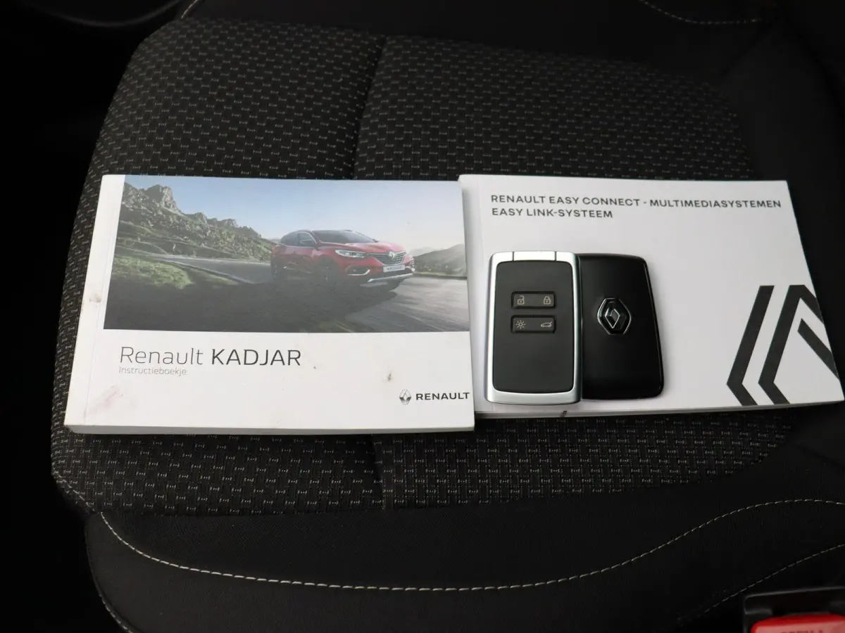 1.3 TCe Equilibre | Dealer onderhouden | Trekhaak 1500kg geremd | Apple Carplay & Android Auto |