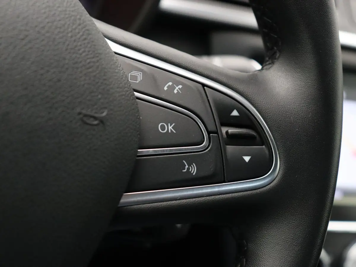 1.3 TCe Equilibre | Dealer onderhouden | Trekhaak 1500kg geremd | Apple Carplay & Android Auto |