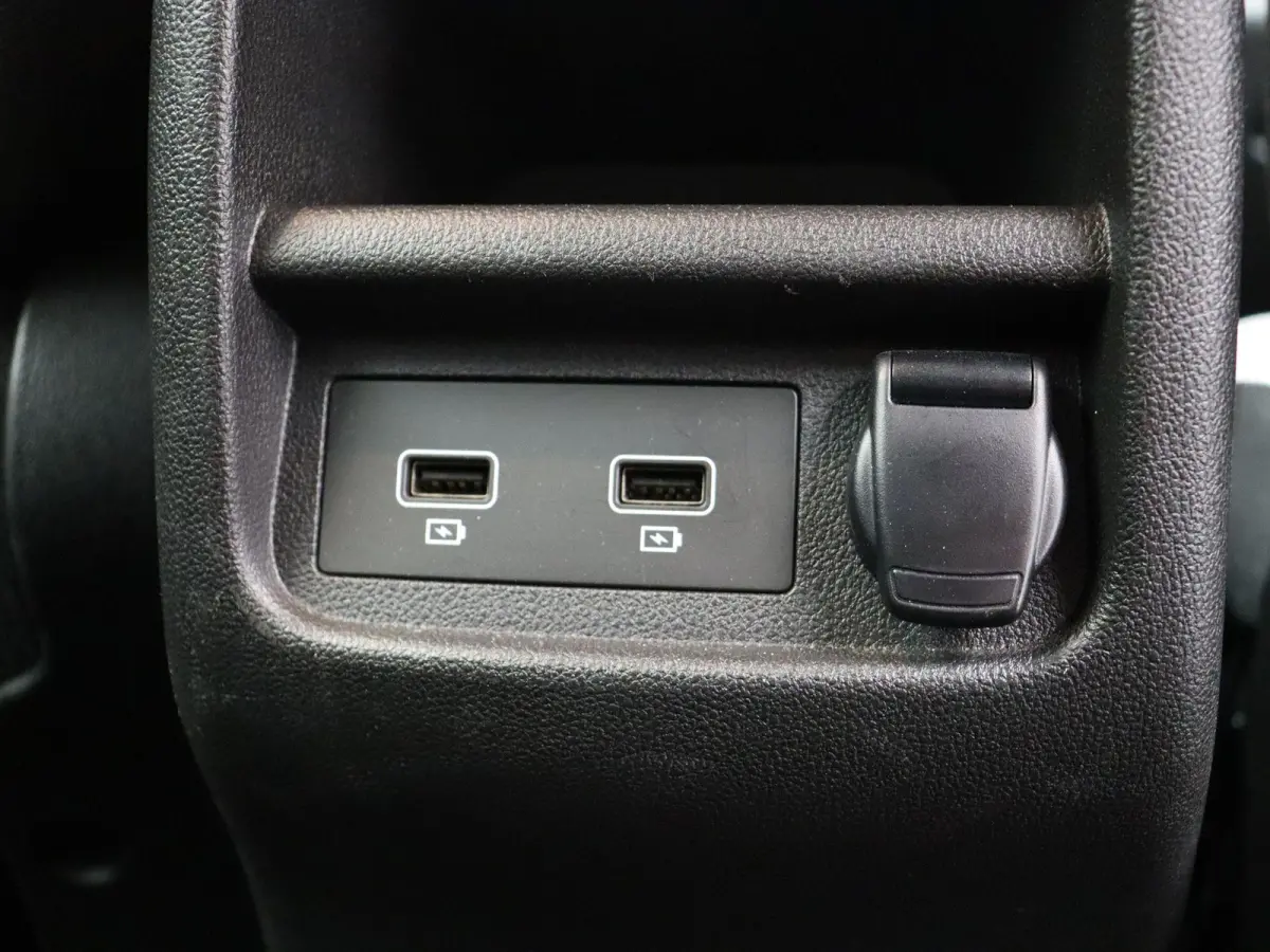 1.3 TCe Equilibre | Dealer onderhouden | Trekhaak 1500kg geremd | Apple Carplay & Android Auto |