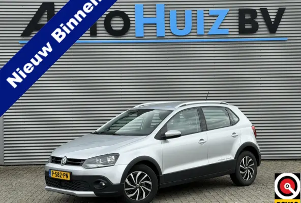 1.2 TSI 90 PK Automaat CrossPolo Comfortline Connected Series Navigatie Climate Control LMV PDC