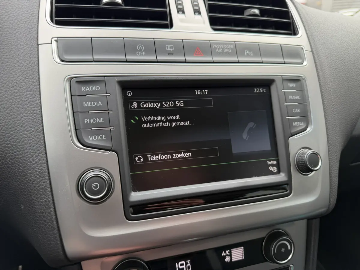 1.2 TSI 90 PK Automaat CrossPolo Comfortline Connected Series Navigatie Climate Control LMV PDC