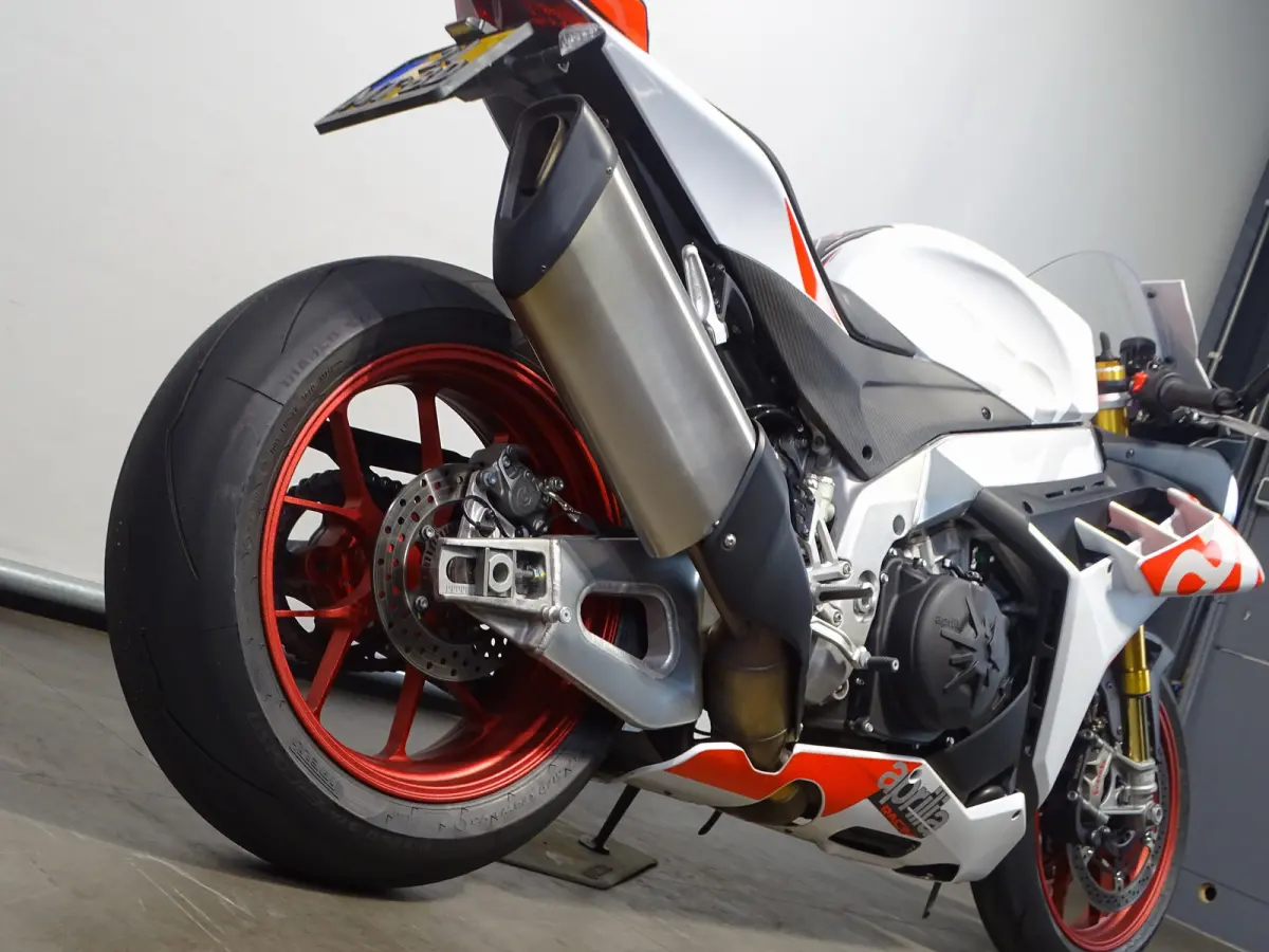 1100 FACTORY