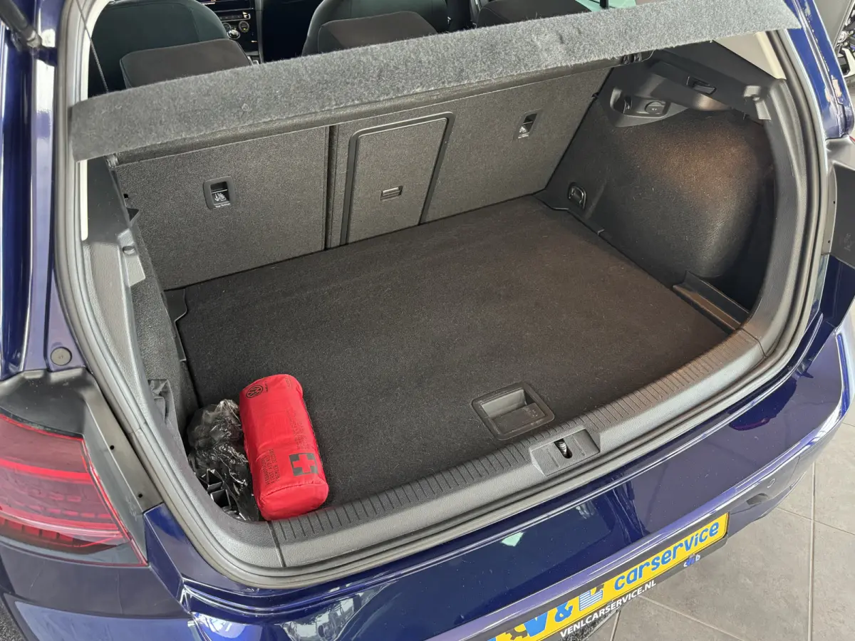 1.0 TSI Highline ACC Navigatie Stoelverwarming