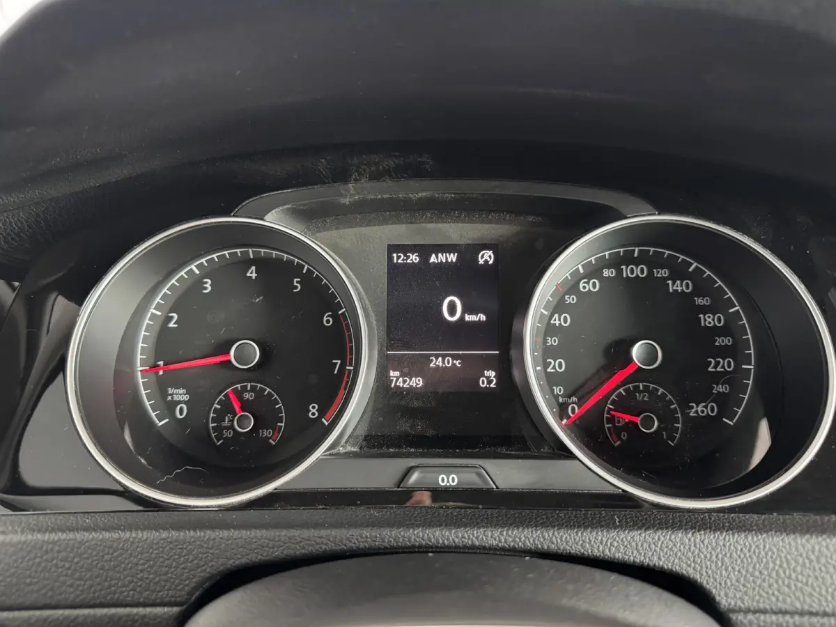 1.0 TSI Highline ACC Navigatie Stoelverwarming