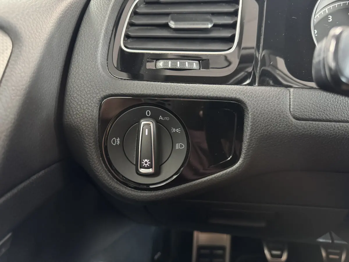 1.0 TSI Highline ACC Navigatie Stoelverwarming