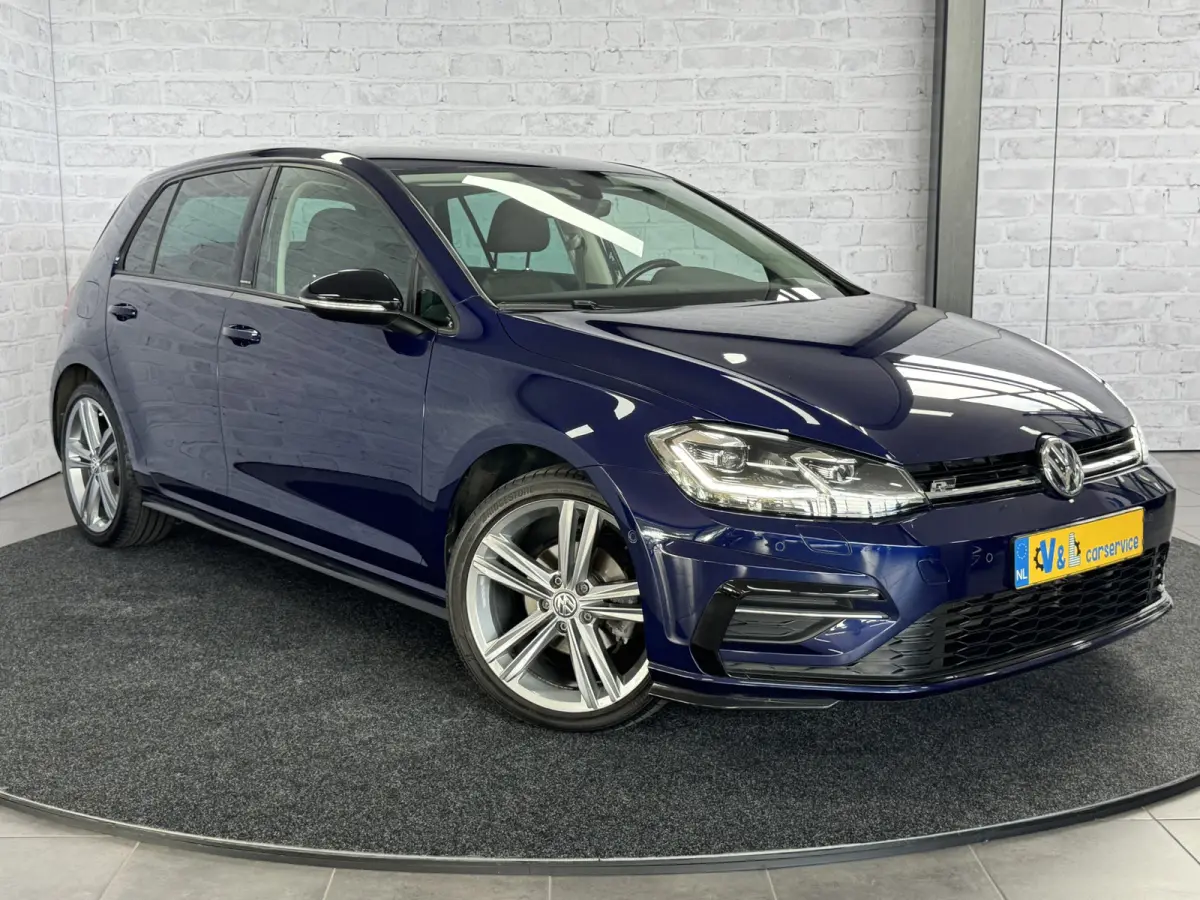 1.0 TSI Highline ACC Navigatie Stoelverwarming