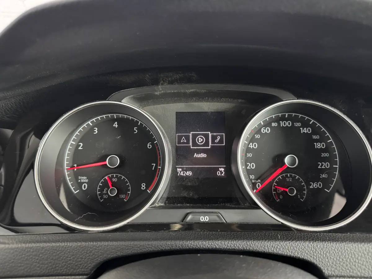 1.0 TSI Highline ACC Navigatie Stoelverwarming