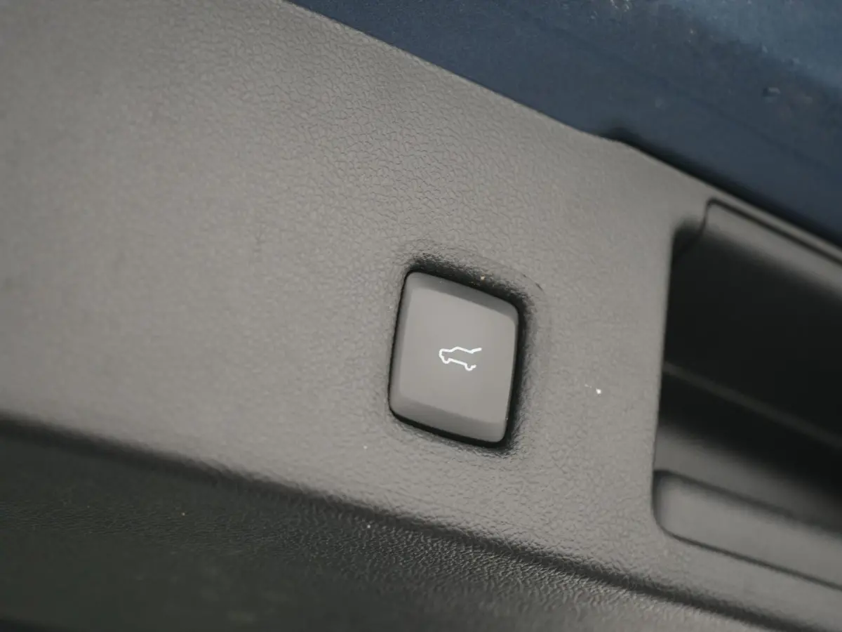 2.5 Titanium X PHEV 225pk Dealer O.H. | Panodak | Adaptive Cruise | 360 Camera | Blis | Bang & Olufsen | Head Up | Sportstoelen Verwarmd | Pilot Assist | Keyless | Apple Carplay | Navigatie 