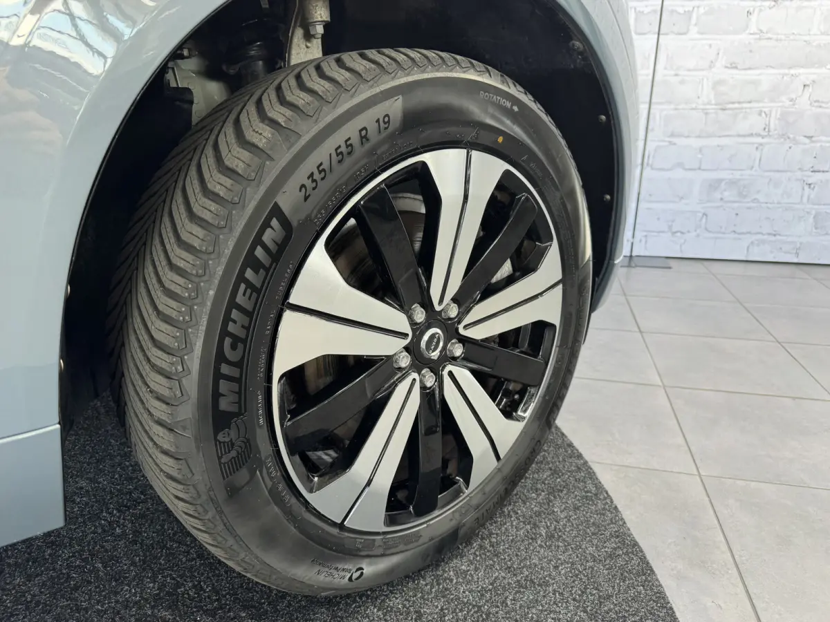 2.0 T6 Plug-in hybrid AWD Plus Dark Pano Trekhaak ACC