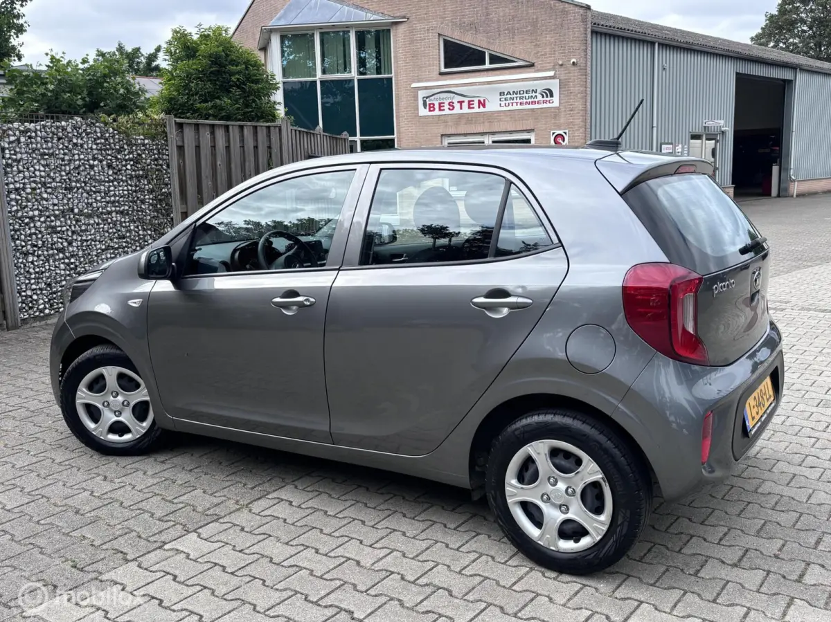 1.0 DPi ComfortLine 5-Deurs / Garantie !