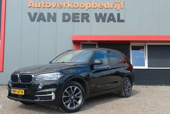 xDrive30d/VAN/GRIJSKENTEKEN/MARGE