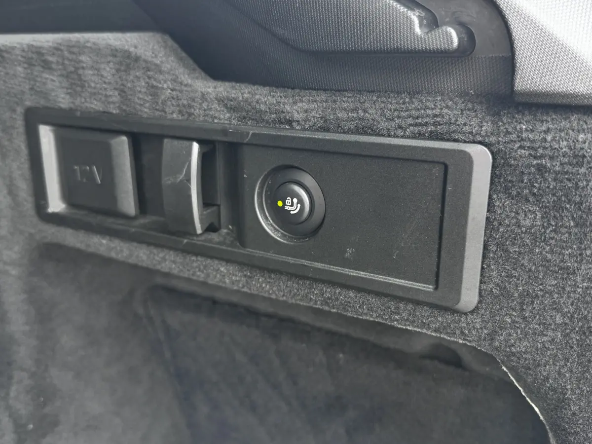 330e xDrive High Executive | H&K Audio | 360 Camera | ACC | Laser | Trekhaak | €20.900,- incl. BTW
