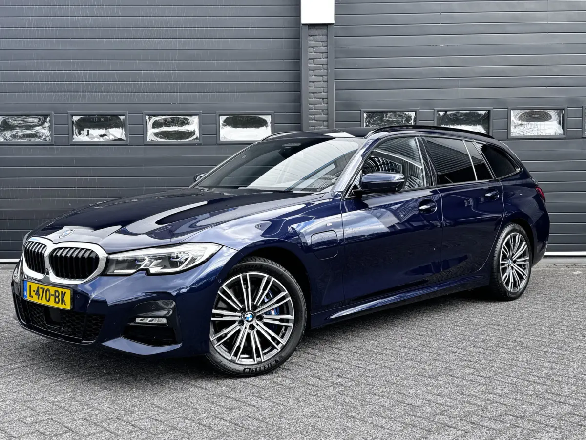 330e xDrive High Executive | H&K Audio | 360 Camera | ACC | Laser | Trekhaak | €20.900,- incl. BTW