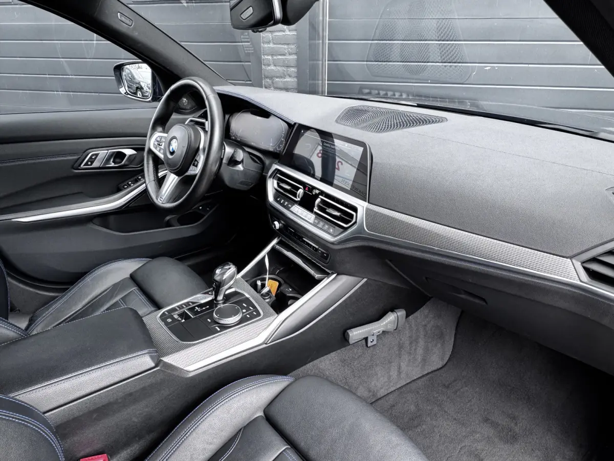 330e xDrive High Executive | H&K Audio | 360 Camera | ACC | Laser | Trekhaak | €20.900,- incl. BTW