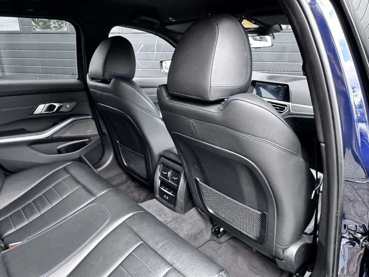 330e xDrive High Executive | H&K Audio | 360 Camera | ACC | Laser | Trekhaak | €20.900,- incl. BTW