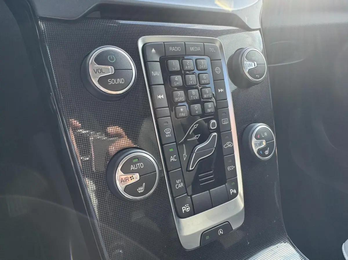 1.5 T3 Dynamic Edition|Navi|Trekhaak|NL-Auto