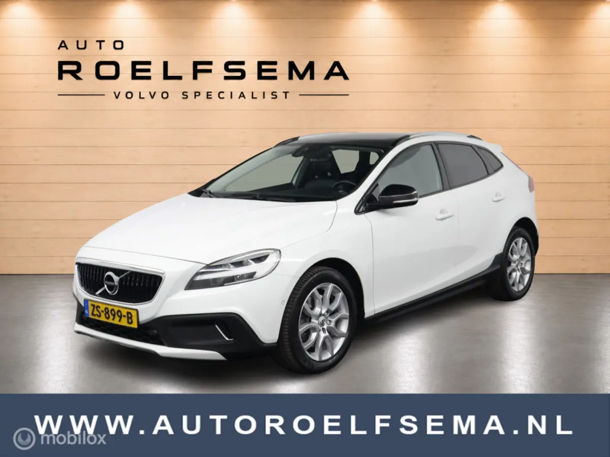 1.5 T3 Polar+ Luxury | Panoaramdak | Keyless | Verwarmbare voorstoelen | Lederen bekleding | Camera | DAB | PDC Voor en achter