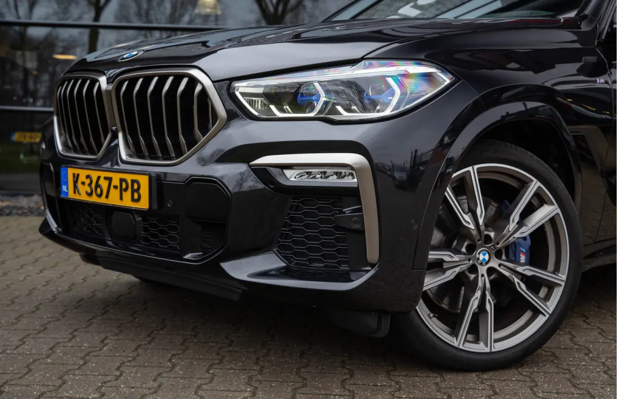 M50i High Executive , Laser, Adap. Cruise, Trekhaak, Harman&Kardon, Panoramadak, Kristal
