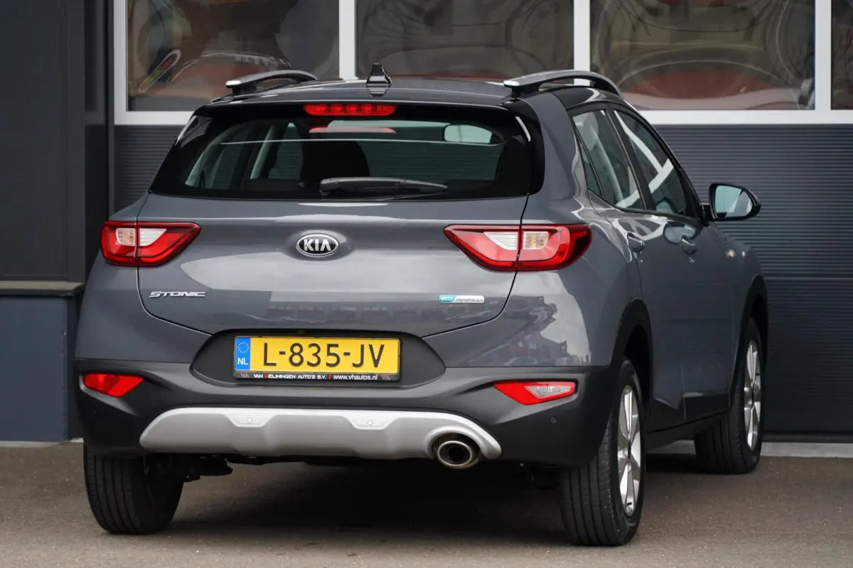 1.0 T-GDi MHEV DynamicLine, NL, clima, cam. CarPlay