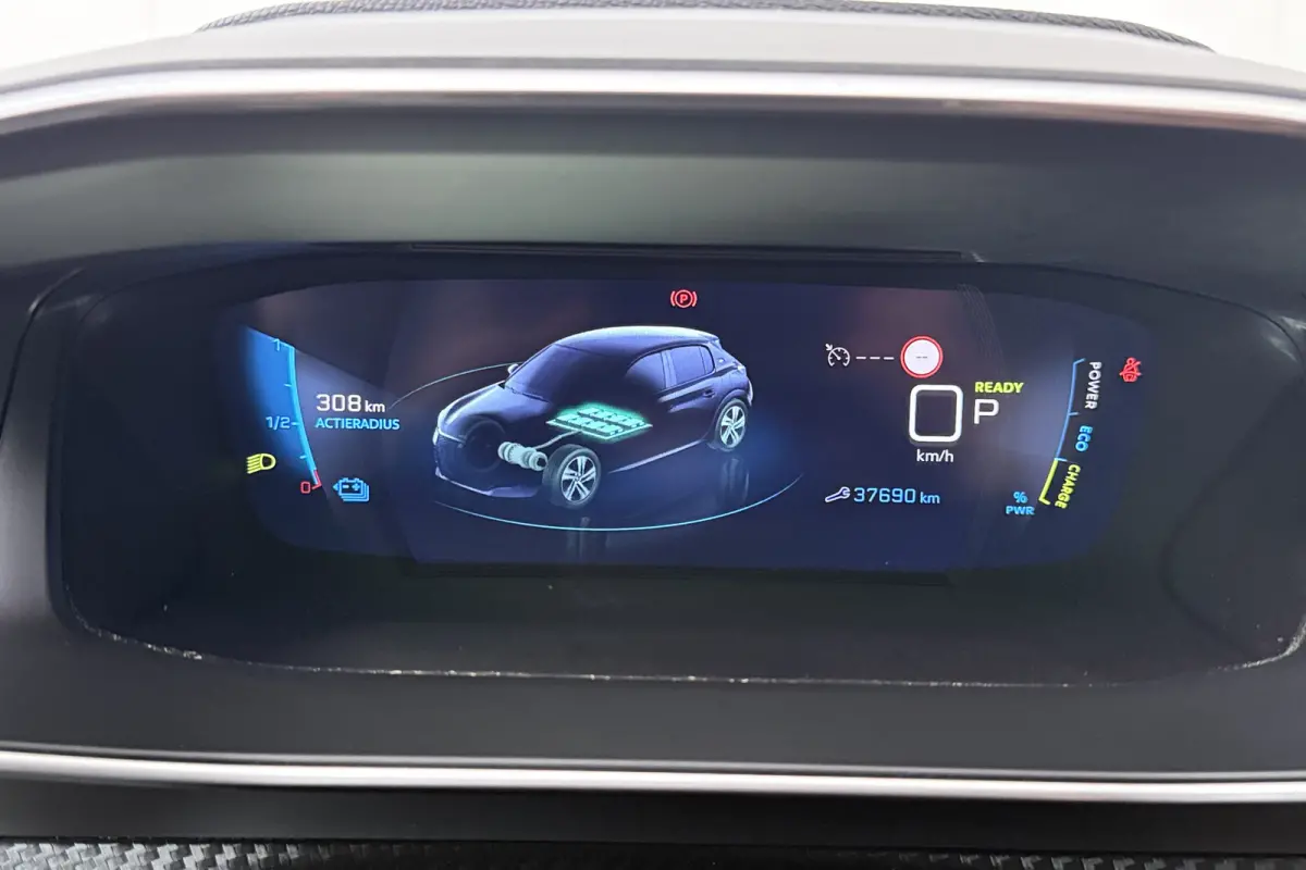 EV Allure 50 kWh 94%SOH Camera Carplay Half-Leder Climate