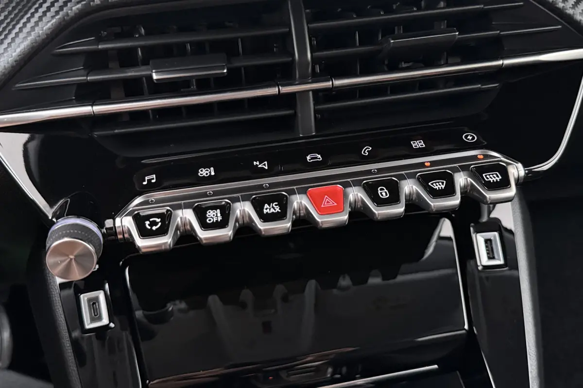 EV Allure 50 kWh 94%SOH Camera Carplay Half-Leder Climate