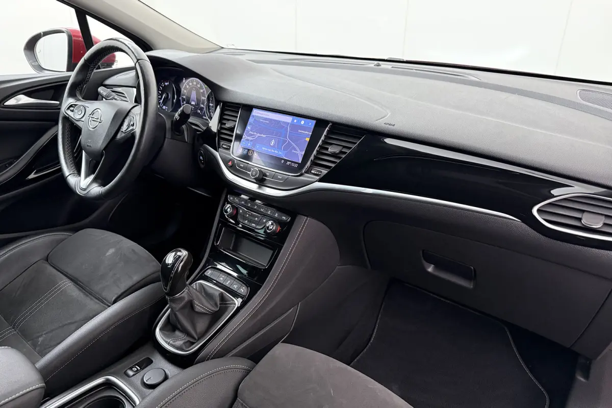 1.2 131 PK Elegance Half-Leder Carplay Dodehoek
