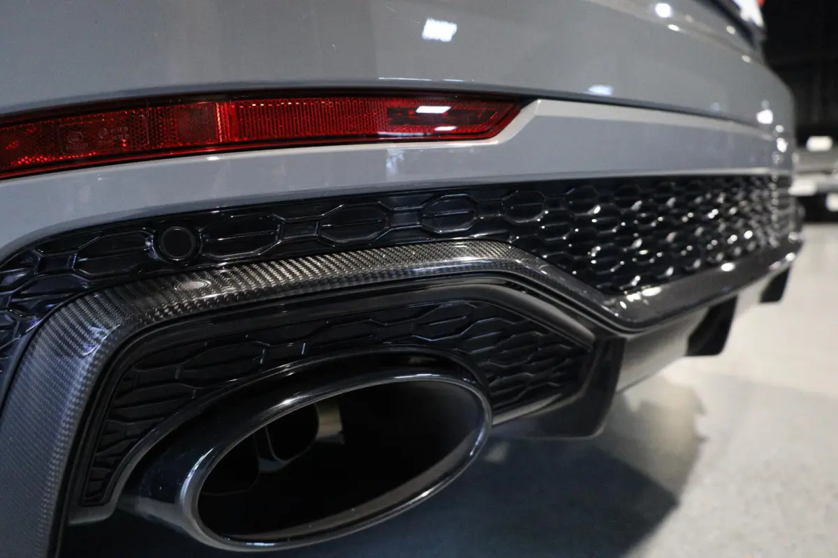 4.0 TFSI RS Q8 quattro |Pano |Keramisch |Carbon Intr/Extr. |B&O |HUD |Softclose |Stoelventilatie/Massage |360°