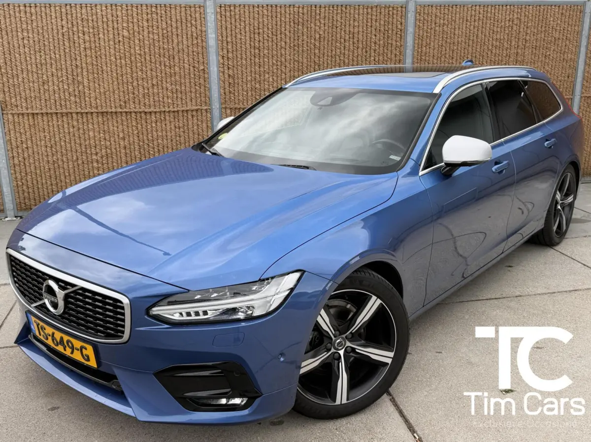 2.0 D3 R-design Automaat | Bowers & Wilkins | Panoramadak | Lederen bekleding | LED verlichting | Elektrisch- verstelbare stoelen, achterklep & trekhaak | Stoelverwarming | Apple CarPlay/And