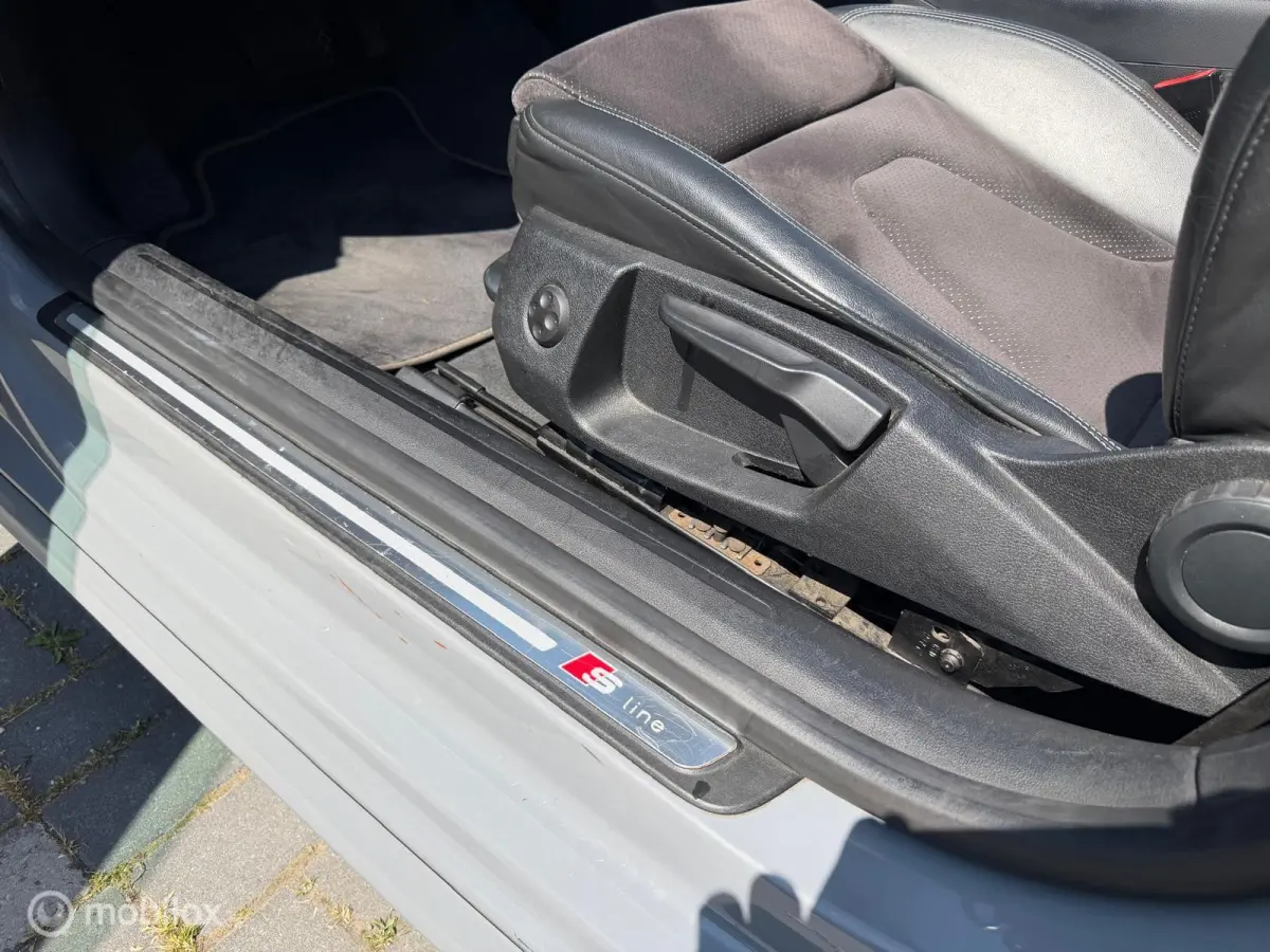 1.8 TFSI S Line Automaat | Nardo Grey | B&O | Stoelverwarming