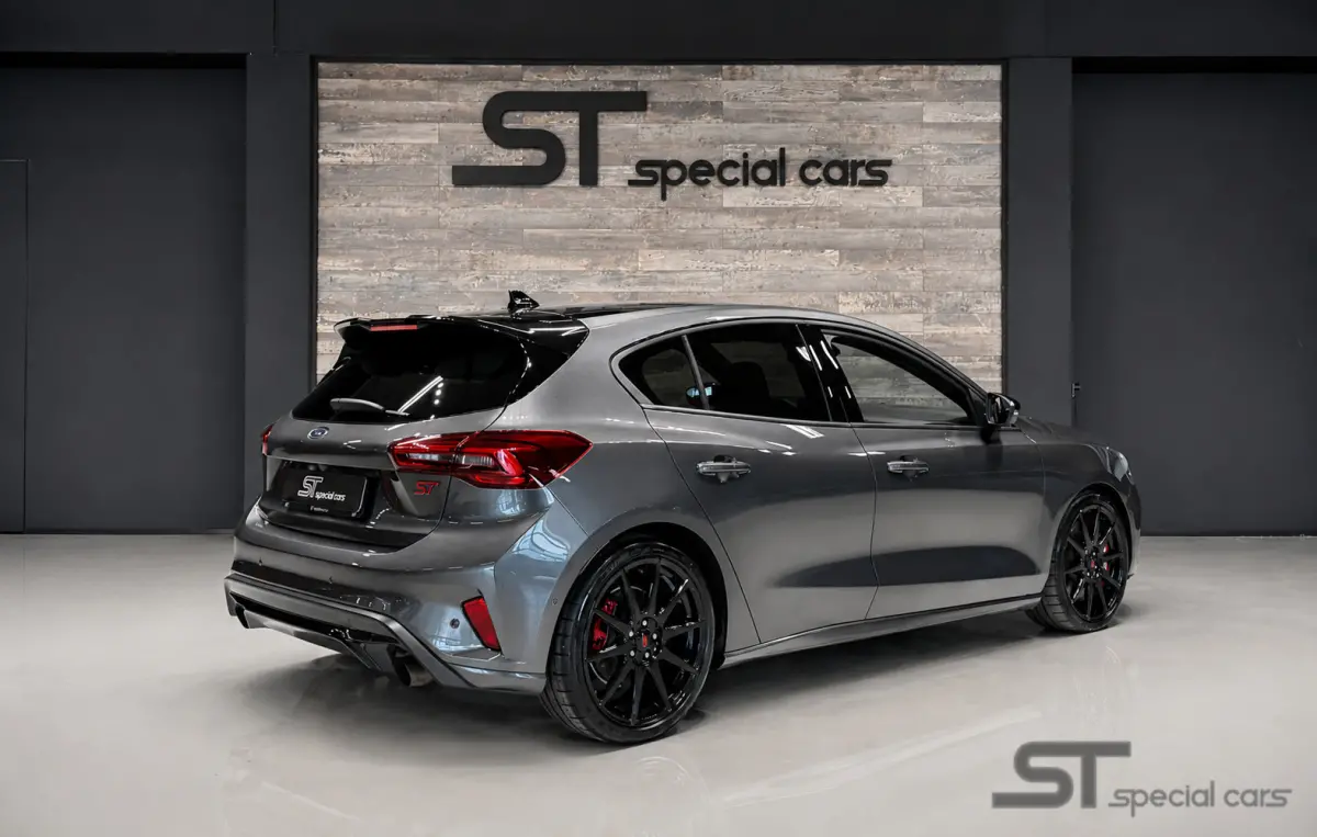 2.3 EcoBoost ST-X Track pack| Brembo|KW