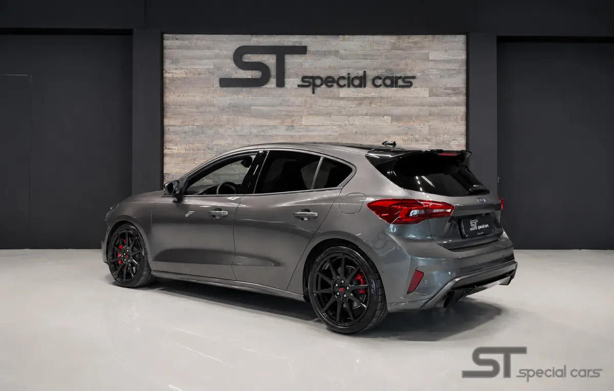 2.3 EcoBoost ST-X Track pack| Brembo|KW