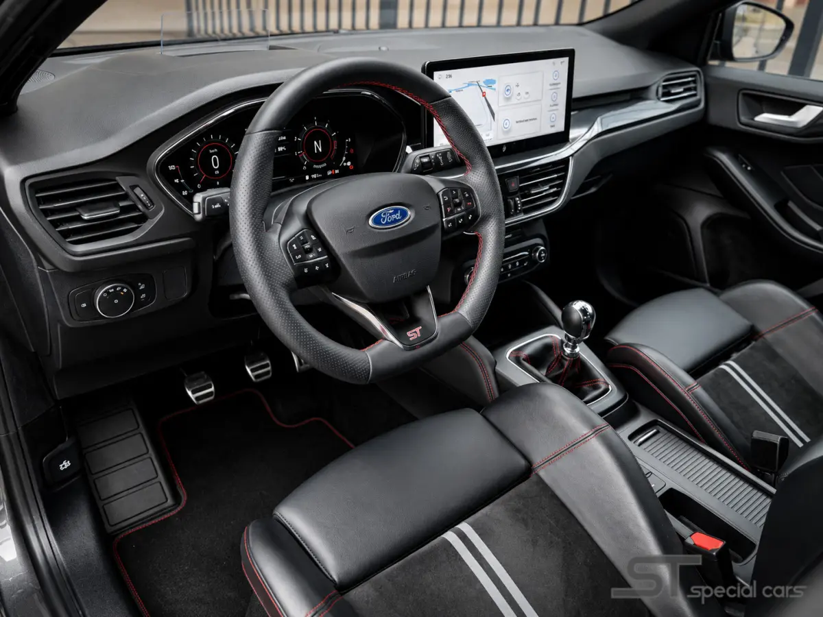 2.3 EcoBoost ST-X Track pack| Brembo|KW