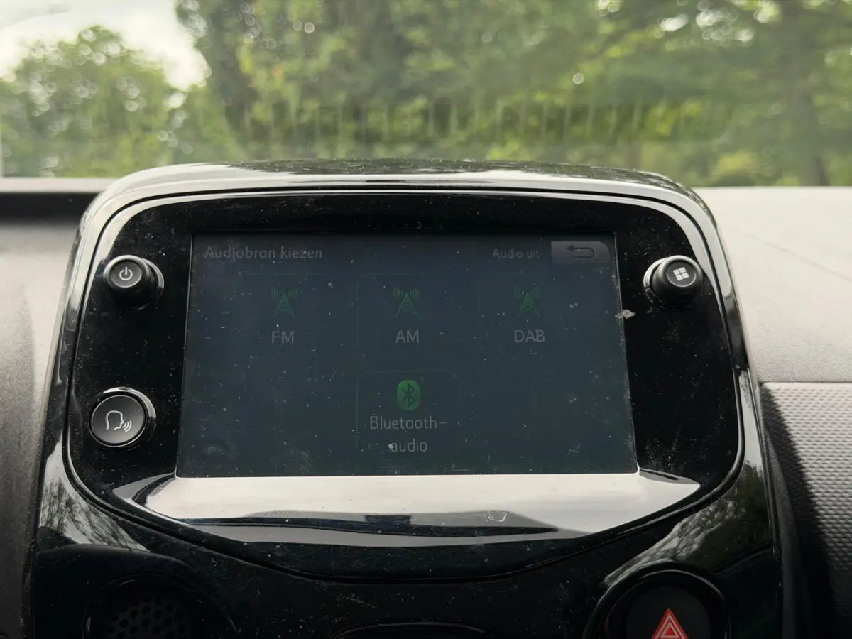 1.0VTi Millenium 5drs | Carplay | Camera | 1e eig