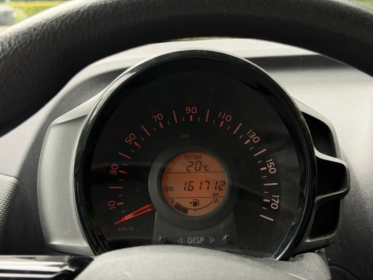 1.0VTi Millenium 5drs | Carplay | Camera | 1e eig