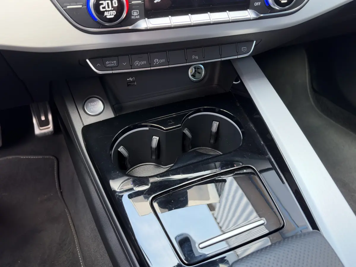 35 TFSI S-Line Competition | Stoelverwarming | Cruise Control | 18 inch | Apple Carplay | Climate Control