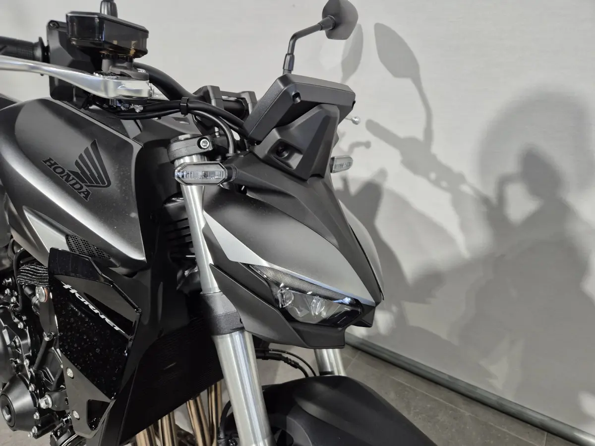 CB 1000 HORNET