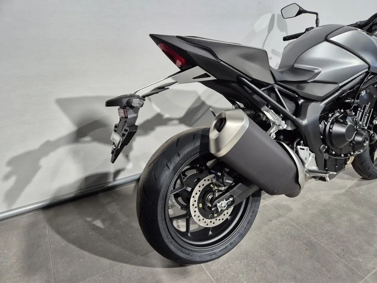 CB 1000 HORNET