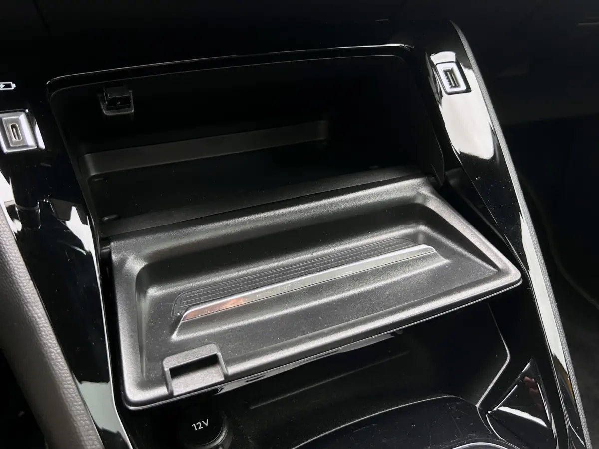 1.2 PureTech GT 130pk! | Pano | Cruise Control | Stoelverwarming | CarPlay | Leder |