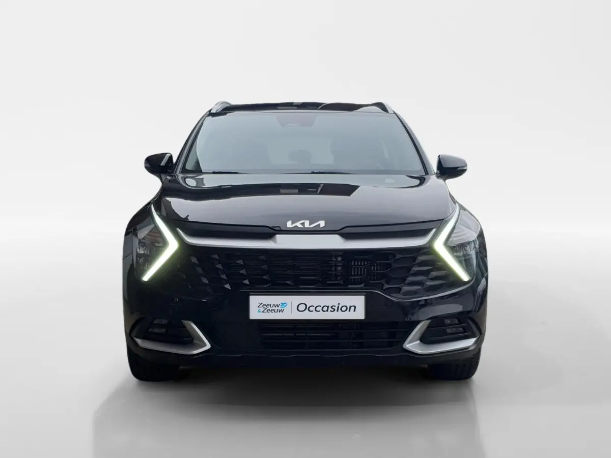 1.6T Hybrid DynamicLine | Navigatie | Camera | Parkeersensoren voor en achter | Apple Carplay / Android Auto |