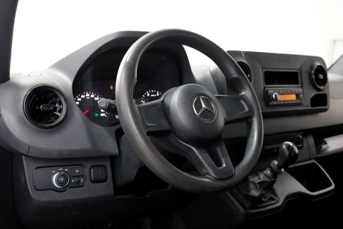 311 CDI 115pk E6 RWD Bakwagen met achterdeuren 2-Persoons 12-2020