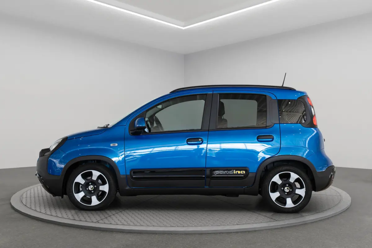 1.0 Hybrid | Tot 8 Jaar Garantie | Apple Carplay & Android Auto | Parkeersensoren | Cruise Controle | Airco | Bluetooth |