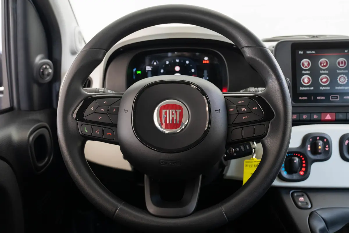 1.0 Hybrid | Tot 8 Jaar Garantie | Apple Carplay & Android Auto | Parkeersensoren | Cruise Controle | Airco | Bluetooth |