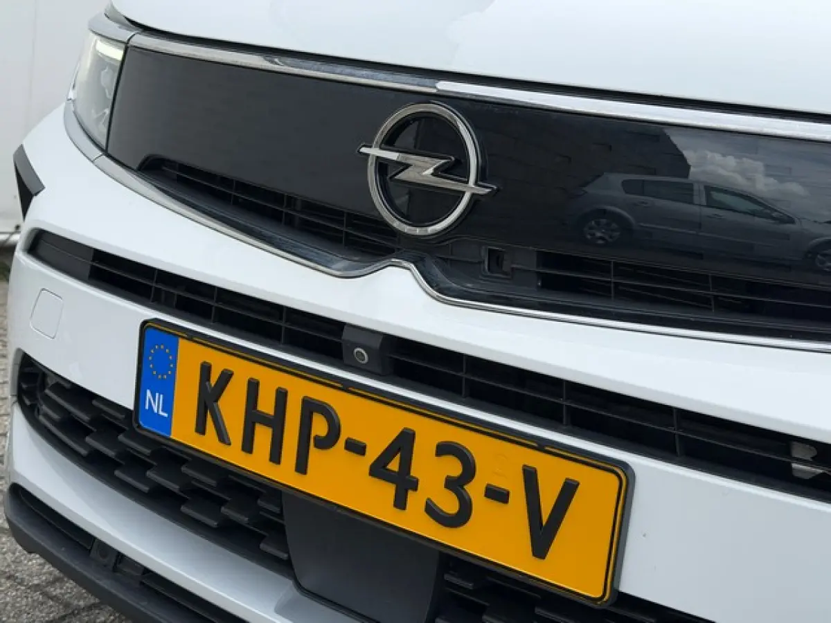 1.6 Turbo Plug-In Hybrid Ultimate Elegance met Navi/360-Camera, Full LED, Nachtzicht, 19inch, AGR