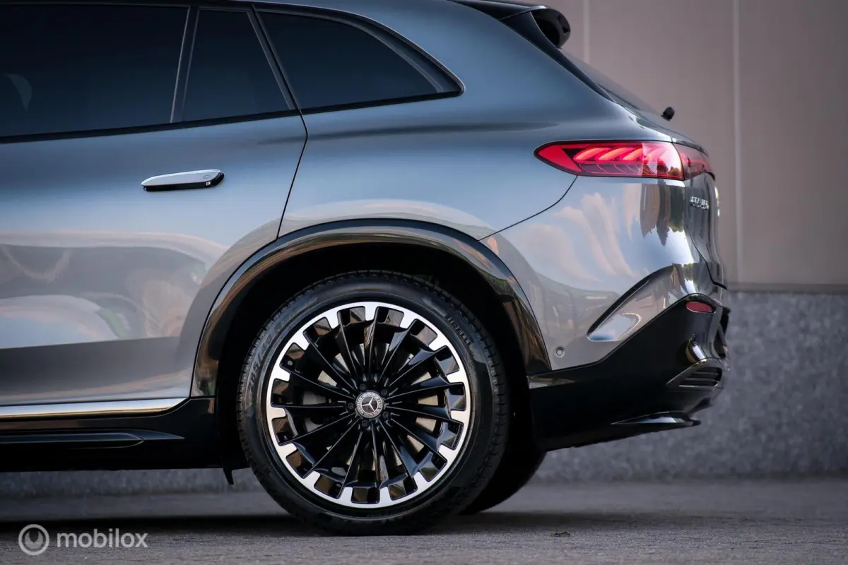 450 4MATIC AMG Line 108 kWh | Burmester | Panoramadak | Luchtvering | Ambiance light | Digital Light | HUD | ACC | Stoelkoeling | Night pakket |