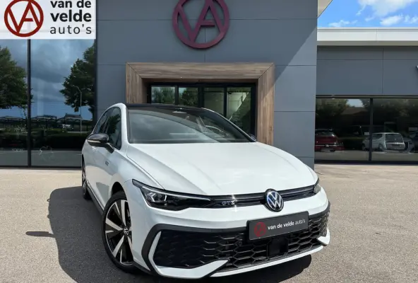 1.5 eHybrid GTE 272pk | Head up | Black Style | IQ light | 360 Camera | Rijklaar incl. garantie
