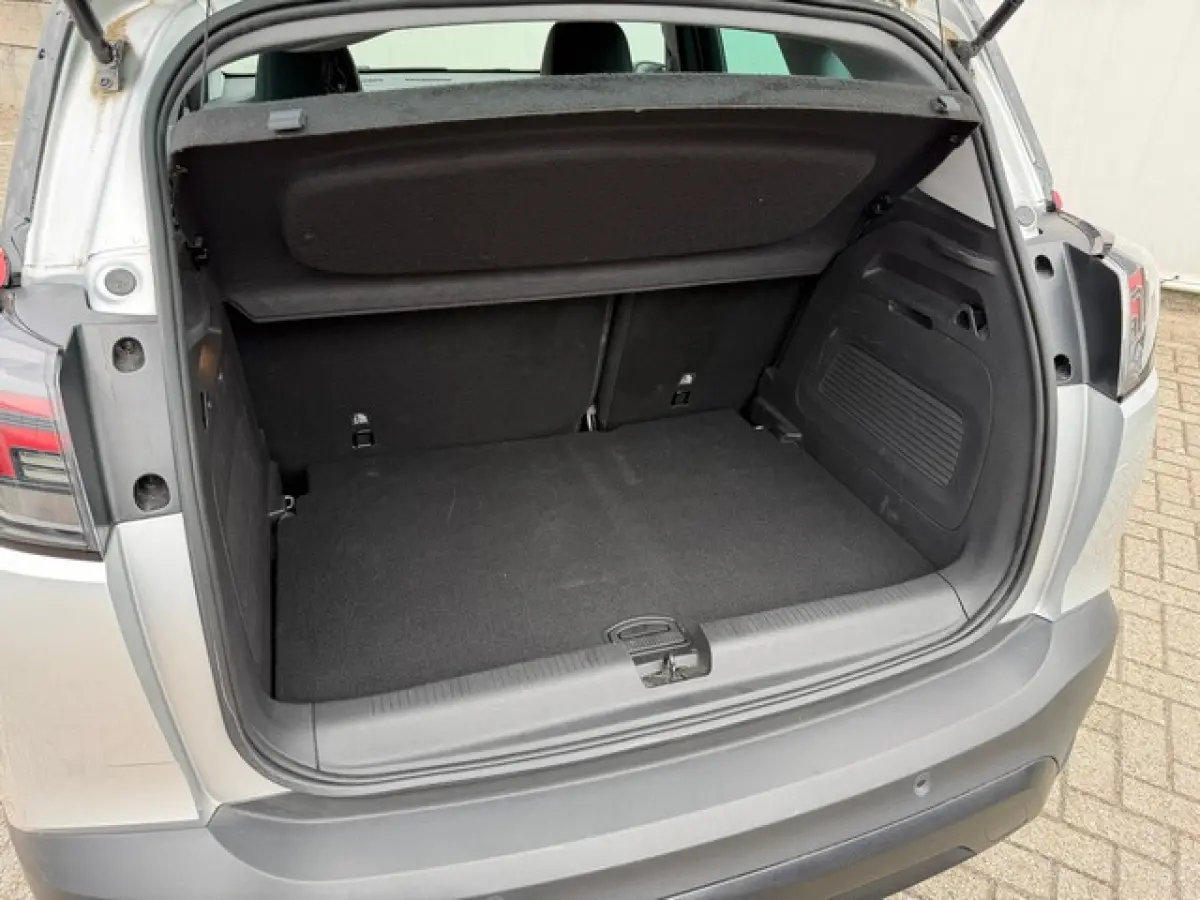 1.2 Turbo GS Line met Navi/Camera, Stoel/Stuur/Voorruit-verwarming, 17inch, AGR