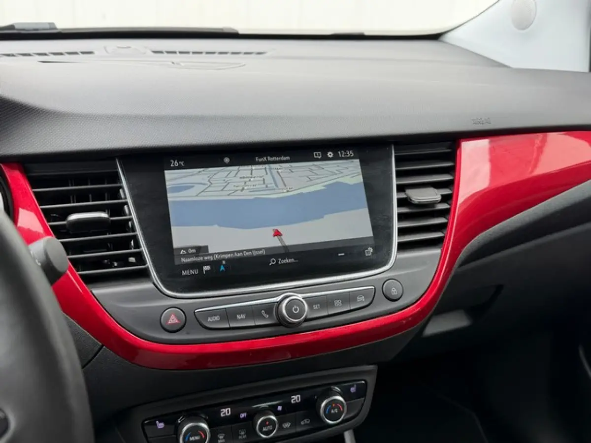 1.2 Turbo GS Line met Navi/Camera, Stoel/Stuur/Voorruit-verwarming, 17inch, AGR