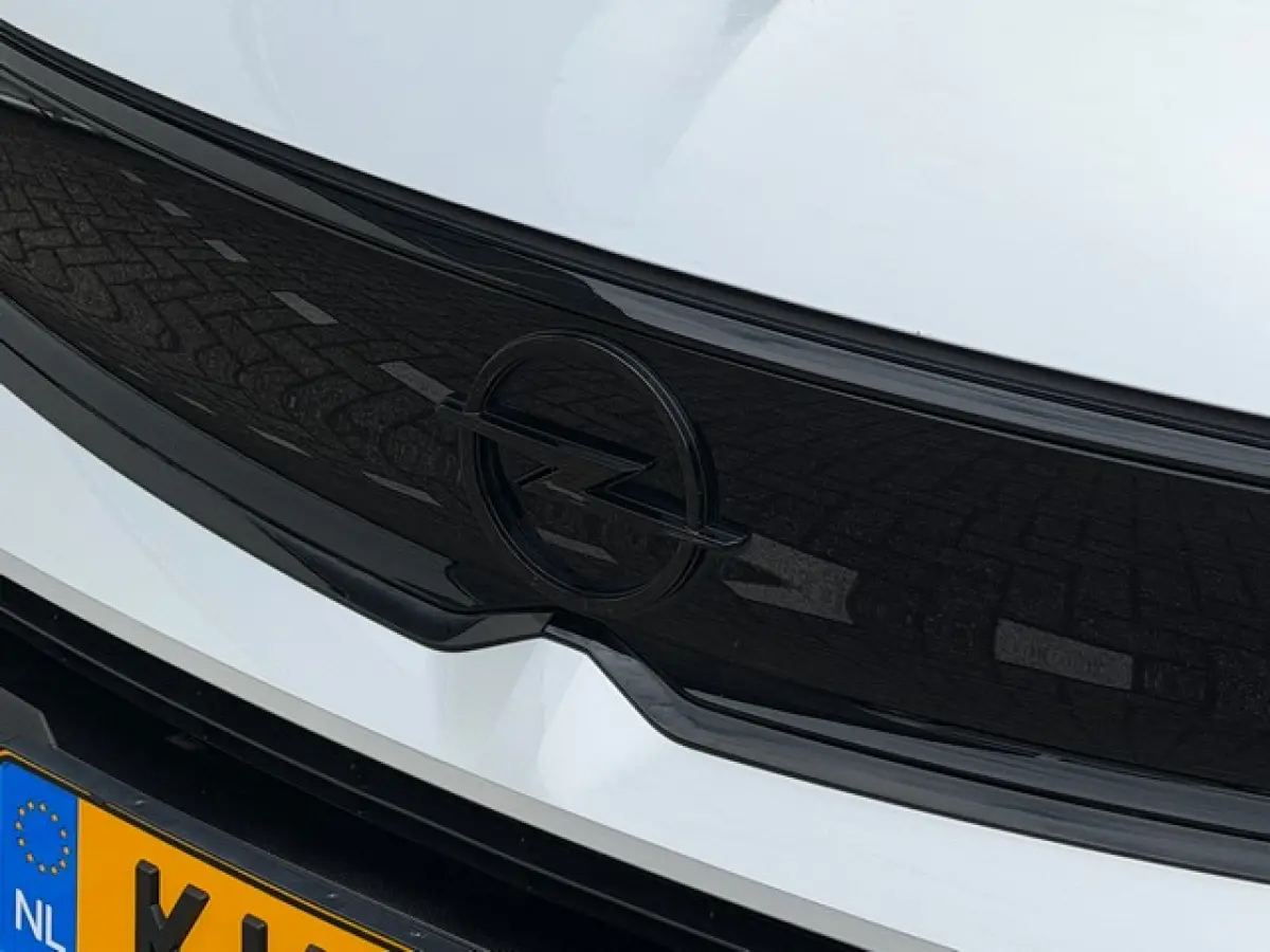 1.2 Turbo GS Line met Navi/Camera, Stoel/Stuur/Voorruit-verwarming, 17inch, AGR